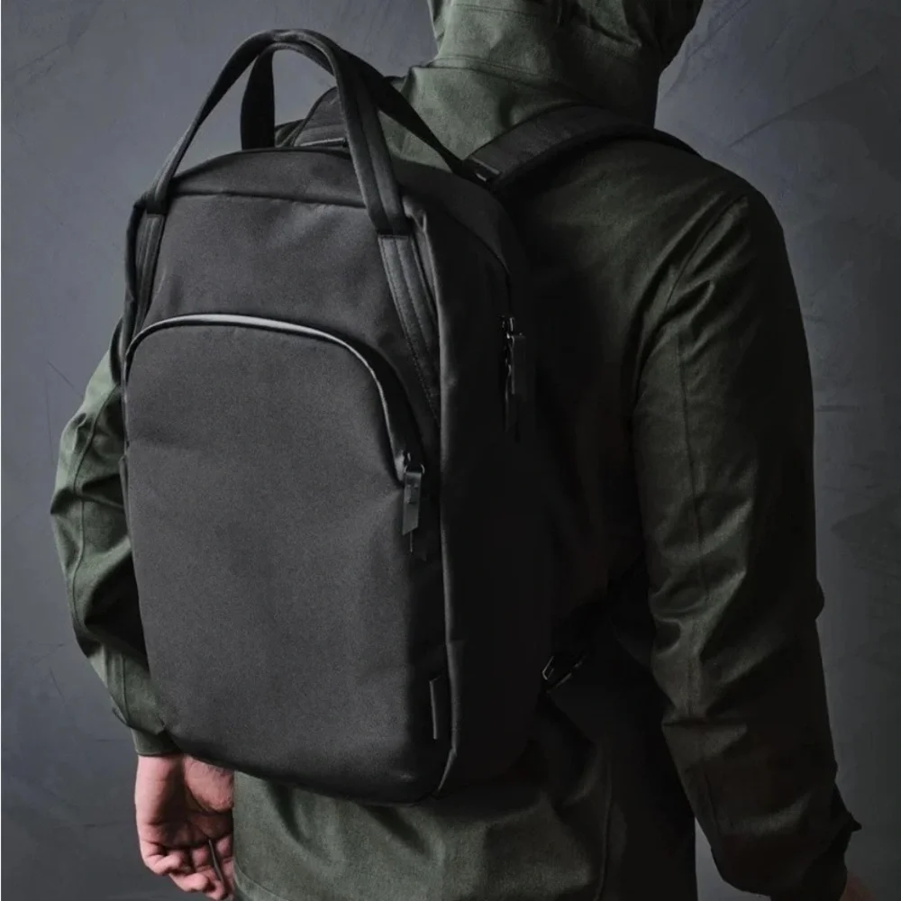 NWT Alpaka Bravo Totepack in black A4